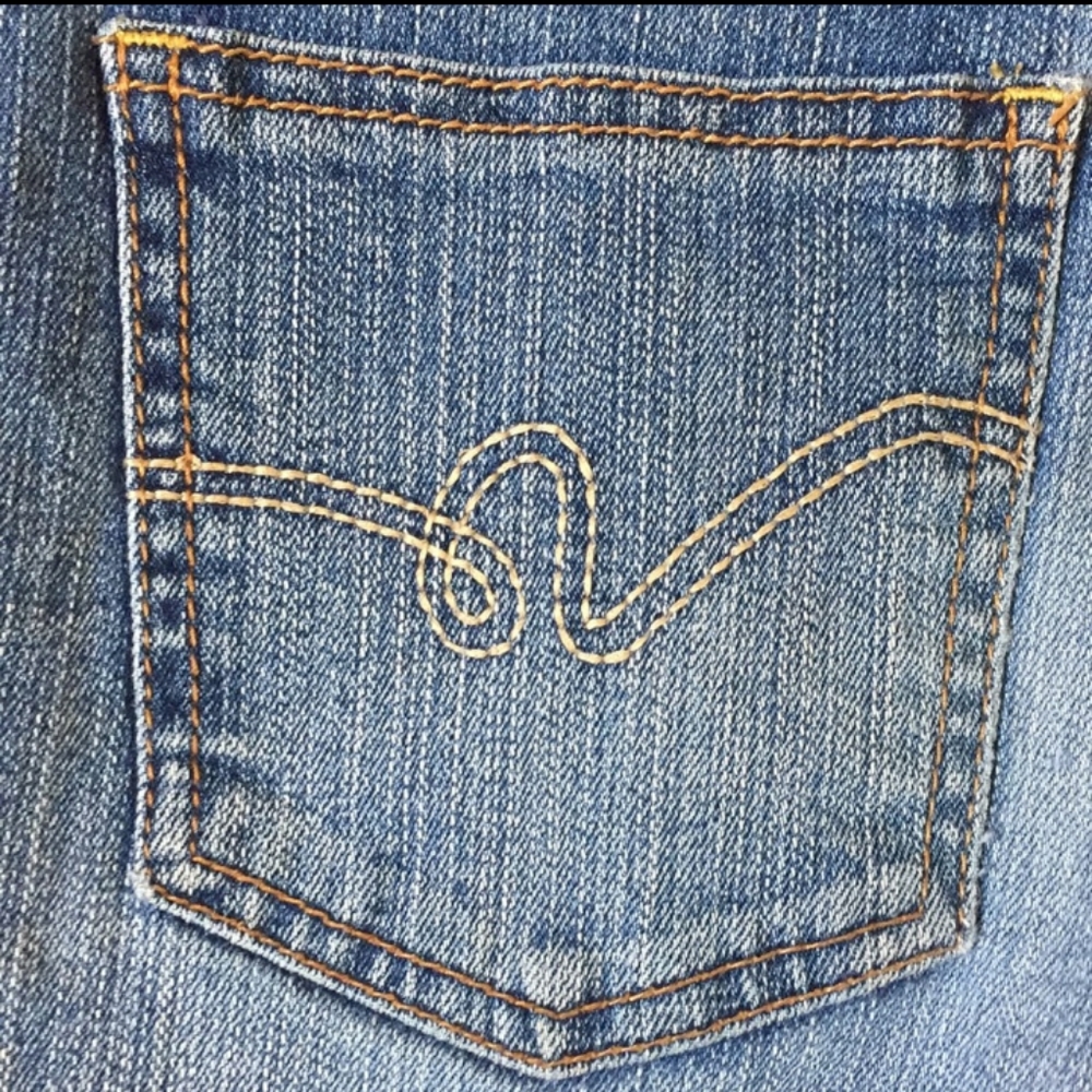 Aeropostale blue jeans